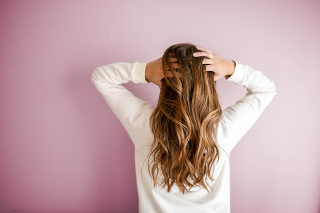 Wybieramy preparaty na włosy – na co zwrócić uwagę?